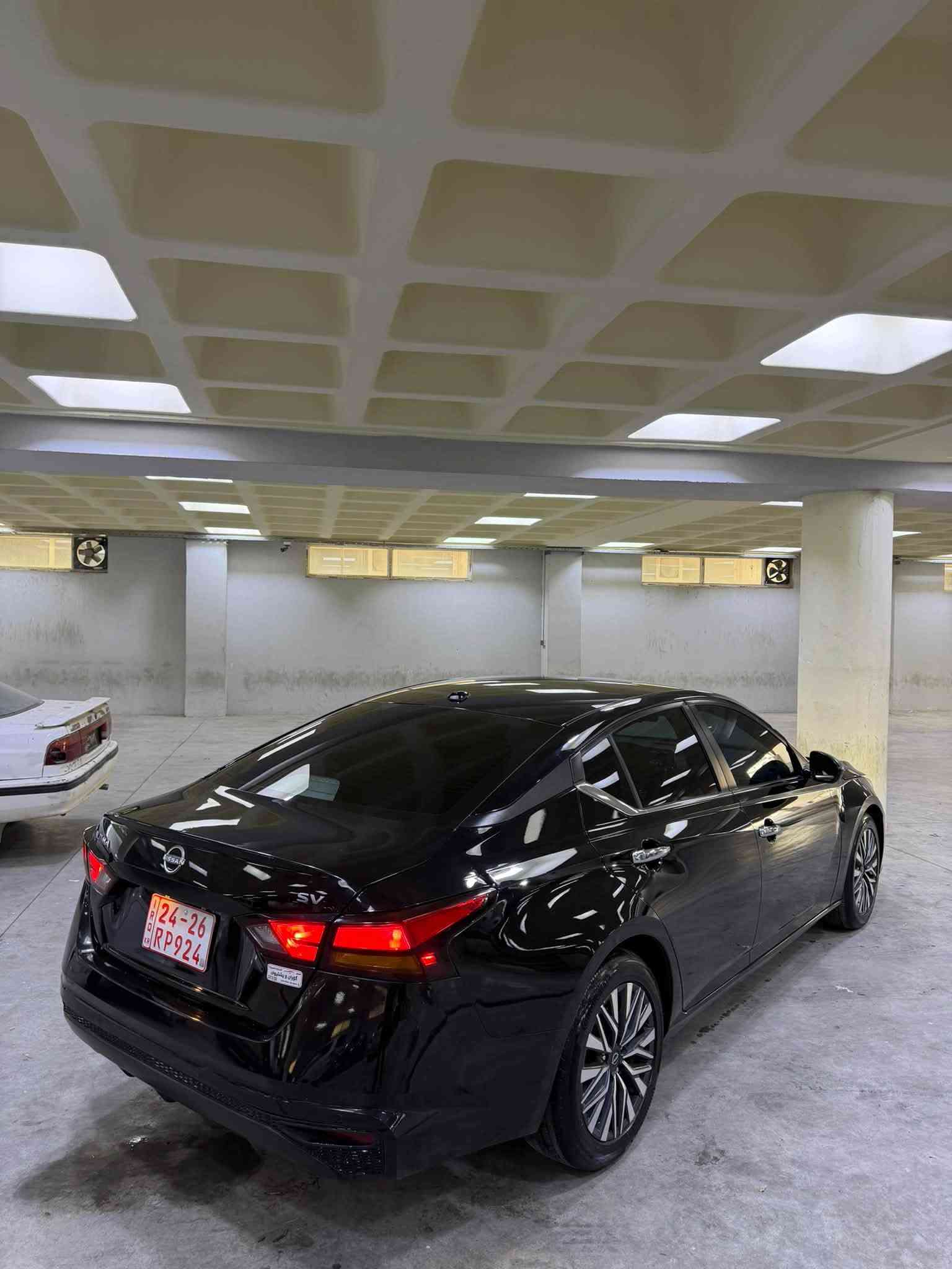 NISSAN ALTIMA SV 2024🖤
سلام علیکم اخوان نیسان التیما مواصفات SV 

بجم کبس  سیارە فقط جملخ خلفی مصبوخ 

سونار موجود  رقم شاصی موجود  صور  

بدون مصاریف سیارە ماشیە 33الف میل  

سیارە  رقم کاتی یترقم شمالی سلیمانیە & اربیل 

سعر مناسب  سعر سیارە 145 ورقە    شویە بیها مجال

مکان سیارە قضاء کلار   / للاستفسار ***********
