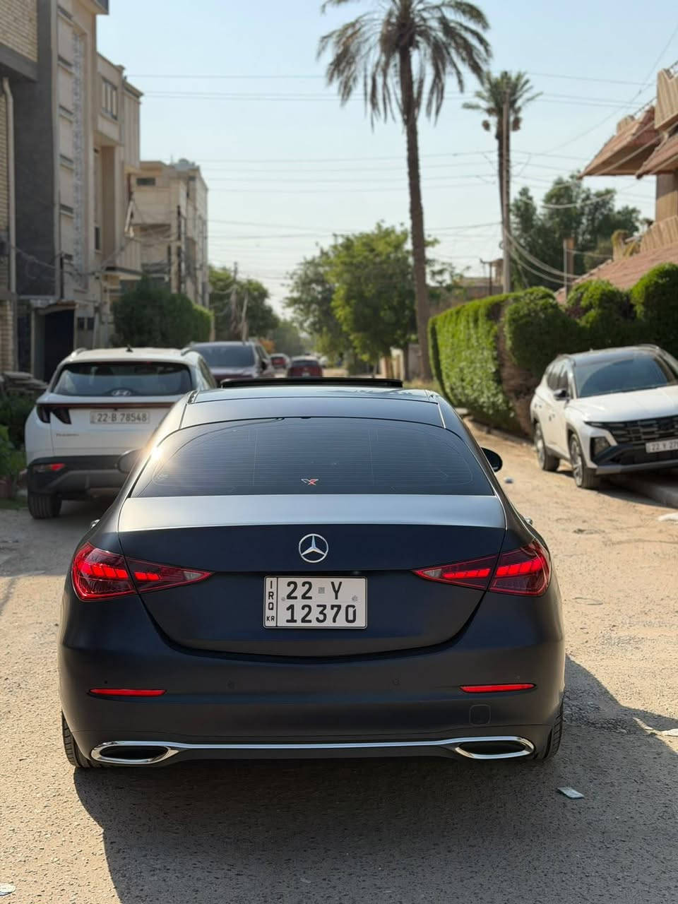 🔥 للبيع مرسيدس C300 AMG   🔥
موديل (2022)

🚘 Mercedes-Benz C300 – AMG 
✨ لون نيلي مميز و مغلف PPF طافي وفخم
📍 واردة أمريكي – أربيل
🔢 مرقمة أربيل باسمي
🛣️ العداد: 70.000 Km فقط

💎 المواصفات:
• AMG Black Edition / AMG Body Kit
• كاميرات 360°
• نظام صوت Burmester الفاخر 🎵
• فتحة سقف 
• إضاءة داخلية Ambient Lighting
• شاشة ونظام MBUX
• مقاعد كهربائية وذاكرة
• Keyless Entry / تشغيل بصمة
• Apple CarPlay & Android Auto
• حساسات أمامية وخلفية
• مثبت سرعة
• Blind Spot Assist
• Lane Assist
• أنظمة أمان ومساعدة السائق
. الإيربكات راجعة وكالة ✅
• السيارة حادث خشم البنيد وشبر جاملغ وقطعتين كلير من أمريكا
. سيرفس كامل ودوري يم شركة الماسة 
• نظافة  100‎%‎  وحالة سيارة ممتازة
• ⁠ دينار متصرف عليها كاملة من كل نواحي
• ⁠ السيارة احلة من صور ✅
السيارة لأهل الذوق… (والفحص على المشتري )
للاتصال :- ***********

نص مكتوب في الصور:
- 16 2:08 5 / 12 1:1 bid.cars
- 16 2:08 1 / 12 1:1 bid.cars