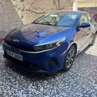 للبيع كيا فورتي موديل 23 السيارة وارد امريكي حادثا بنيد فقط بدون شواصي...
