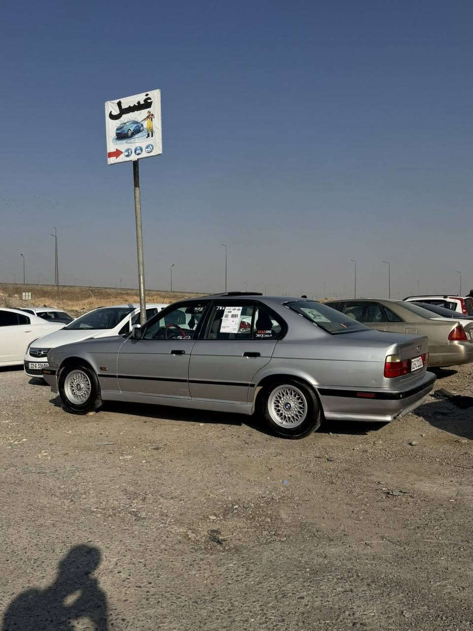 بیئێم مۆدیل1991بۆ فرۆشتن سەیارەکە 520گێر حادی سەیارەکە پێشو پشت کەپسە سبوغ حامە  بۆ جوانی بەبێ لێدرانا سەیارەکە تەبریت لەگەڵ سویج گێرو مەکینەو براوە وەبگەران تەبریت بەشەرت سەیارەکە فول فول موسەفاتە جوار جام کارەبای سلایت دیجیتەڵ کوشن جلد تەبریت سەیارەکە یەک دیناری مەسروف نیە سەیارەکە وکالە بەناوی خۆمانە بەشەرتی تحویلو غەرامە سحری 53مەجالێکی برایانە 170غەرامەی تیایە پاش محمەلە بەدەست دەدەمەوە رقم ***********)(*********** أربيل, العراق
