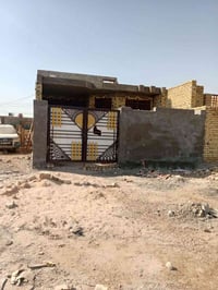 بداية شارع نفط • ١٦٠م • للبيع