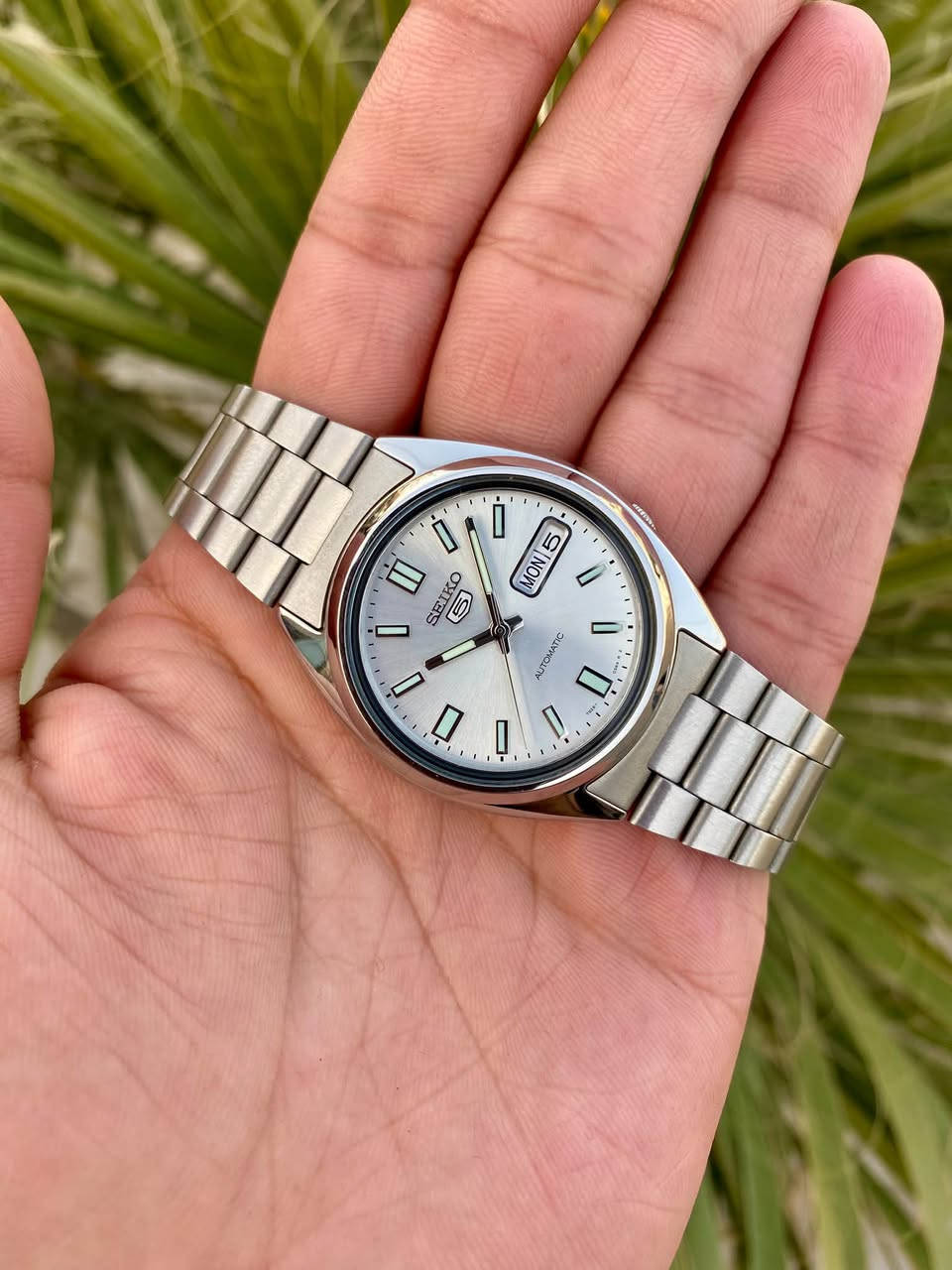 #SEIKO 5
#سيكو 5 ياباني آصلي 
🔻مستخدم كالجديد انتاج مقطوع تعمل كالجديد 
موديل SNXS73K
اوتو ماتك 21 حجر 
أوبن كيس مكينة كشف 
مقاومة الماء 30 متر 
الأرقام والعقارب  لامينوس مضيء 
السعر، الحجز او اي استفسار خاص 
فقط للجاد في الشراء لطفا 
او واتساب ***********
يوجد توصيل 🚚 
🔻متوفر اكثر من 250 ساعه اصلية
