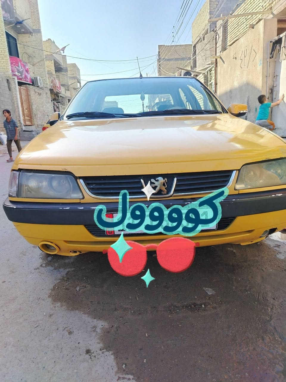 سلام عليكم 
بيجو لميس 2015
سياره كير ومكينه كفاله 
تخم تايرات 
حداديه جديده 
صدر كله جديد 
غرفتها مرتبه 
وسياره شوفت عينك نضافتها 
مكاني بغداد مدينه لصدر حي لكوفه 
لسعر 32$
رقم صاحب السياره ***********
