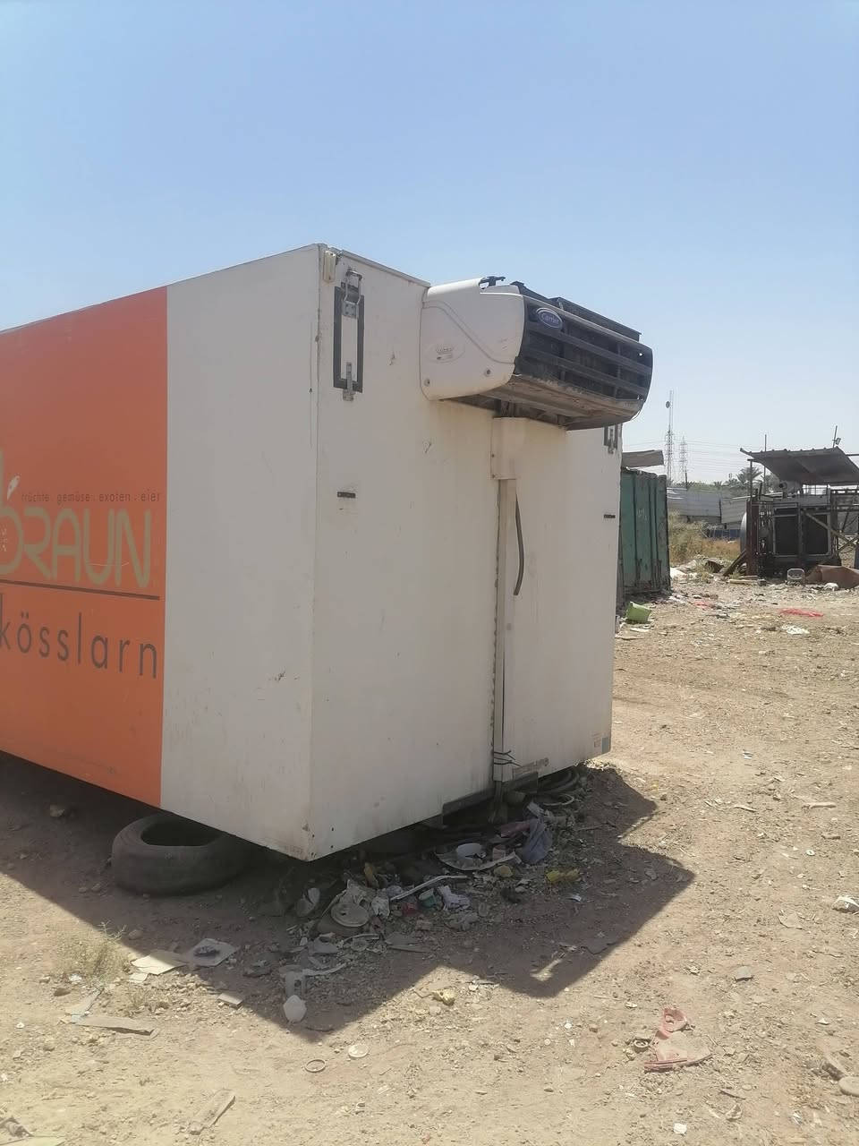 السلام عليكم للبيع براد اتيكو ٦ وربع المكان بغداد ***********
