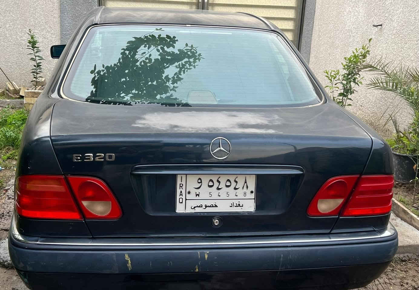 مارسيدس ام عيون E230 موديل 97 لون اسود كحلي 
مكينه خراطيم كير اوتو كشنات جلد وكهرباء وخزن ميموري برده خلفيه كهرباء سلايد كهرباء طكتين 
سياره حلوه ومال جناي يرادلهه ترتيبات بسيطه 
رقم بغداد مميز 
مكاني بغداد سبع ابكار 
السعر 67 وبي مجال بسيط 
***********
