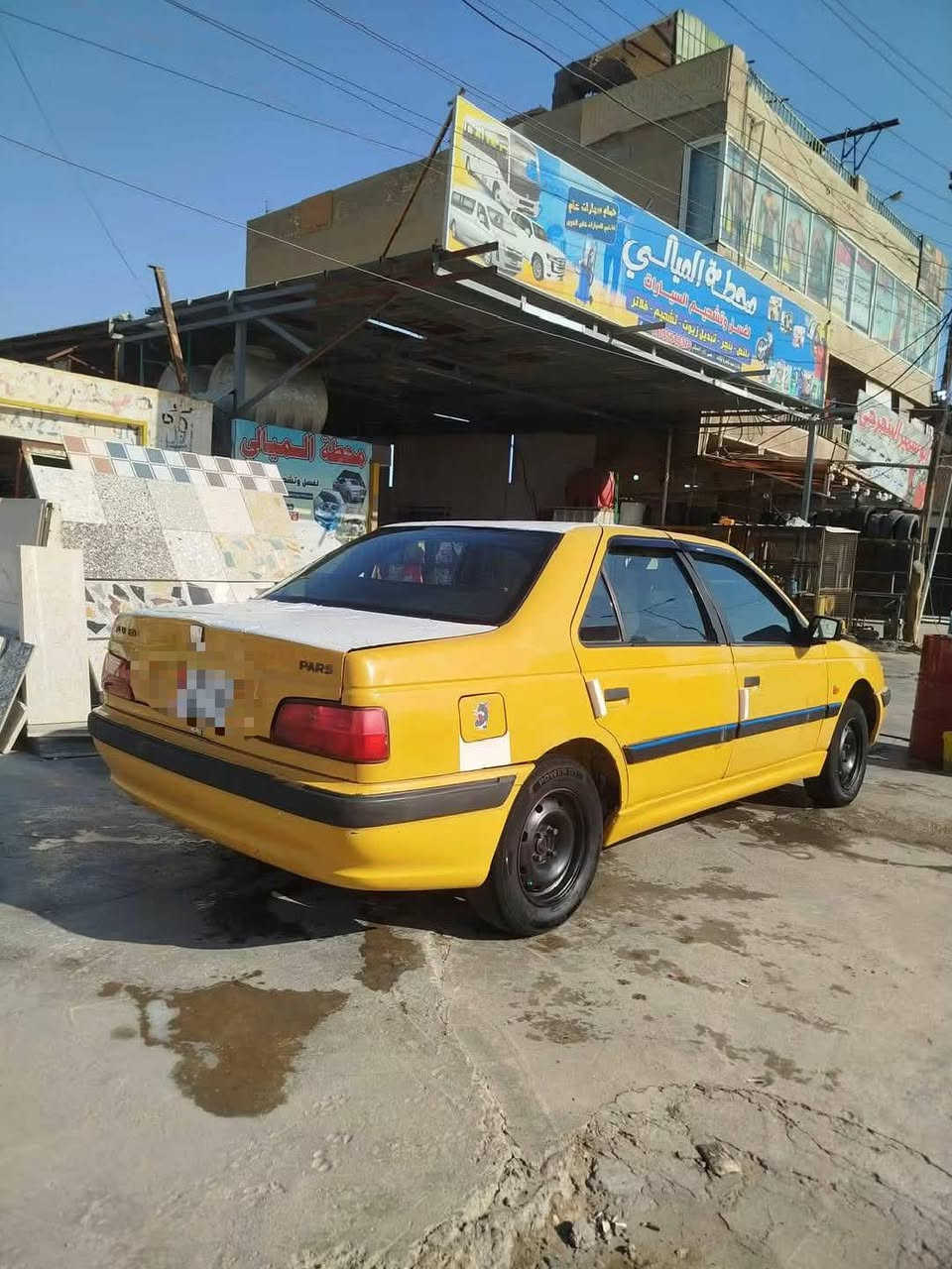 السلام عليكم.  بيجو بارص موديل 15. رقم بغداد.  دولي. بسمي قبل 10 ايام حولتها مصفرة خط وهيأة. وغرامات.  تبريد وتدفئة شغال. مكينة وكير. جدد. سيارة جاهزة للعمل. السعر 33ورقة وبيهة مجال العنوان بغداد حي اور
للاستفسار الاتصال 
***********
***********
