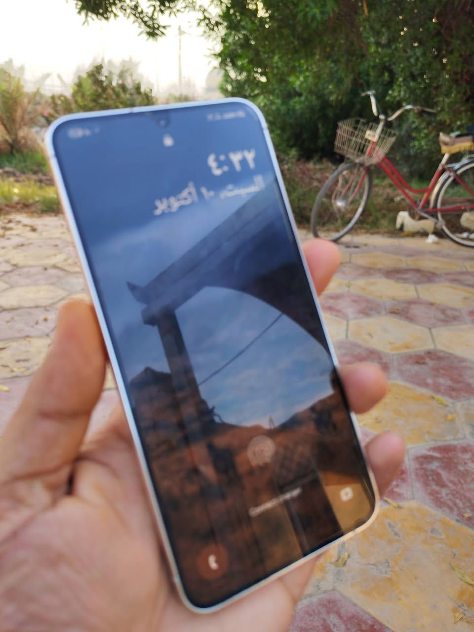 سامسونج S23 بلس • ٥١٢ • اوف وايت