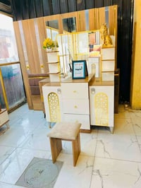 غرف نوم • عشر قطع • شغل ثقيل