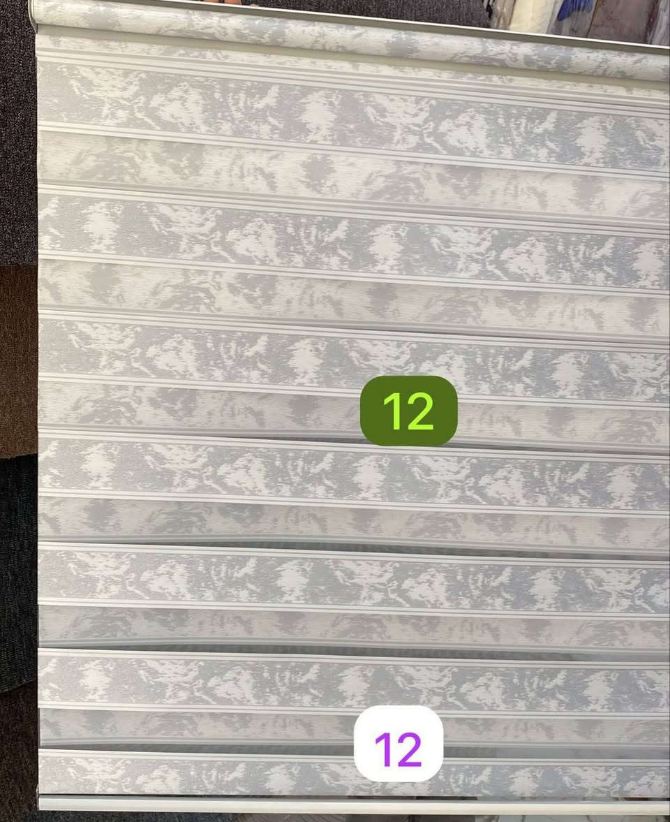برده زيبره سحب نوعيه الاصليه شرط الأصلي 
القياس مترتين

توصيل كل محافظات العراق 
الحجز واتس اب ***********

نص مكتوب في الصور:
- 5 5
- 9
- 12
- 4
