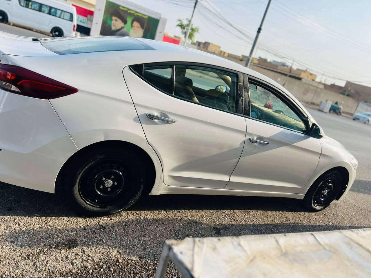 الانتره • ٢٠١٩ • فتحة سقف