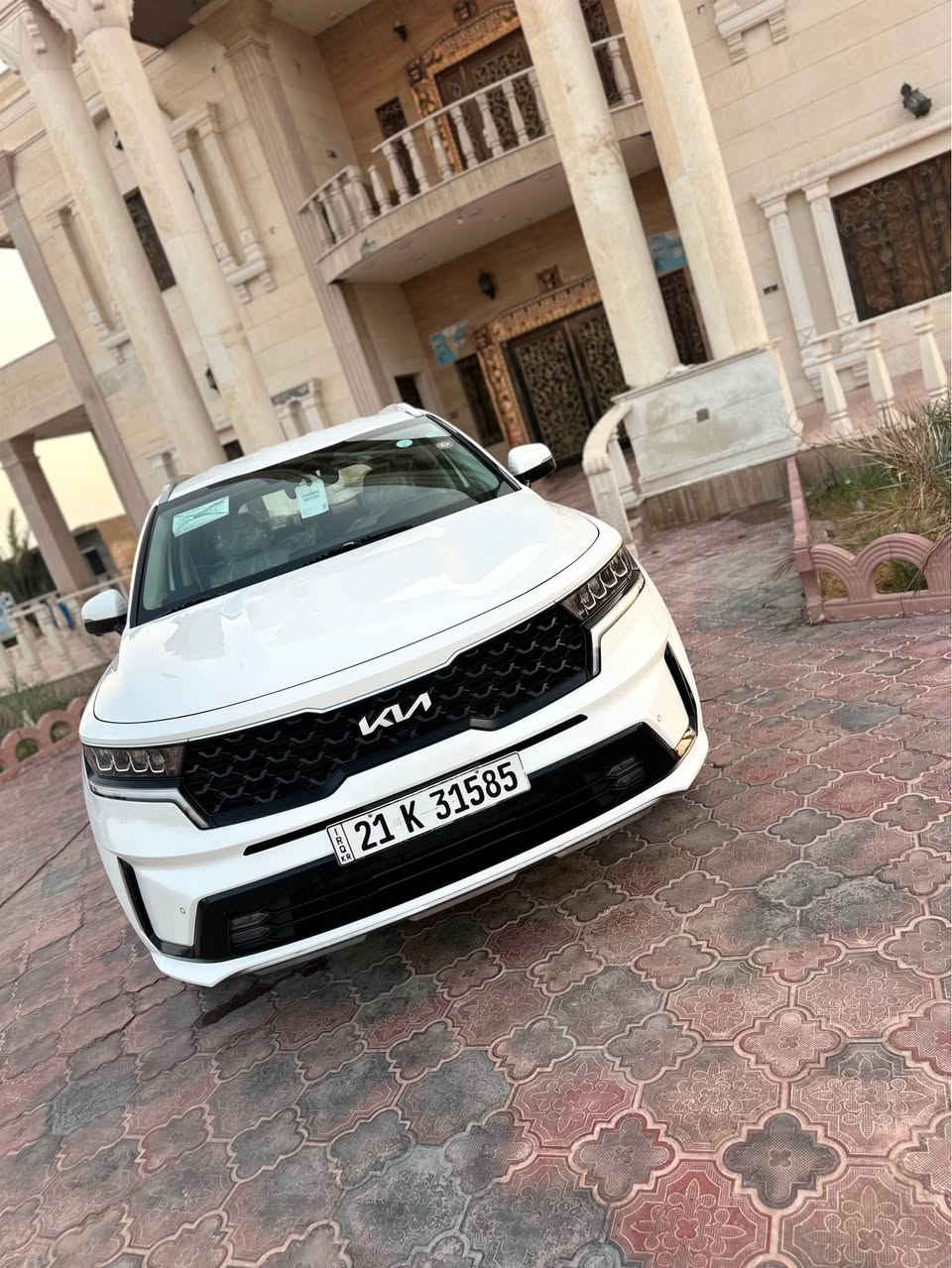 سورنتو خليجي 2023 فول مواصفات 5 كامرات   6سلندر 
كشنات حار بارد جنطة شفط رقم شمالي تحويل او وكاله ماشية 68 كفاله فقط باردين  بسيطات 
 البصرة /قضاء المدينة 
السعر 248 وبيهامجال 
رقم الهاتف / *********** البصرة, العراق
