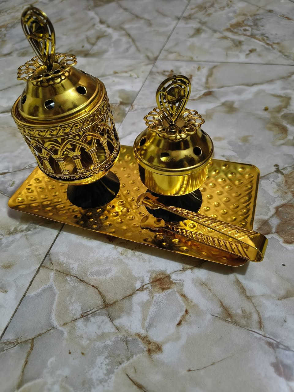 السلام عليكم حبايب تم فتح امزون جديد بضاعه حلوه وتخبل كلشي متوفر بالصور من  مجسمات وتحفيات وماعين  ولابتوب غراض اوربيه واسعار حلوه 😍وين اليحب النزاكه كل حاجه وسعرهه وكذلك يوجد خدمة توصيل الف واذا تاخذ 3 حاجات توصيلك مجاني لاستفسار خاص او واتساب ***********تحياتي لكم ،
