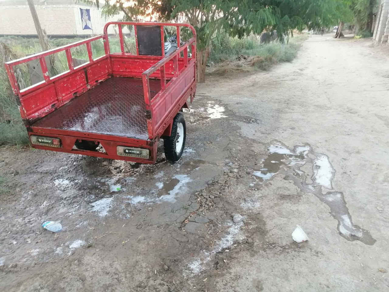 كلك كلك مديل، 13بدي 7 هوه فرته مكينه ناعمه مكفوله لا لحيم ولا خياس عوزه ربط كهربائيات فقط  ***********
