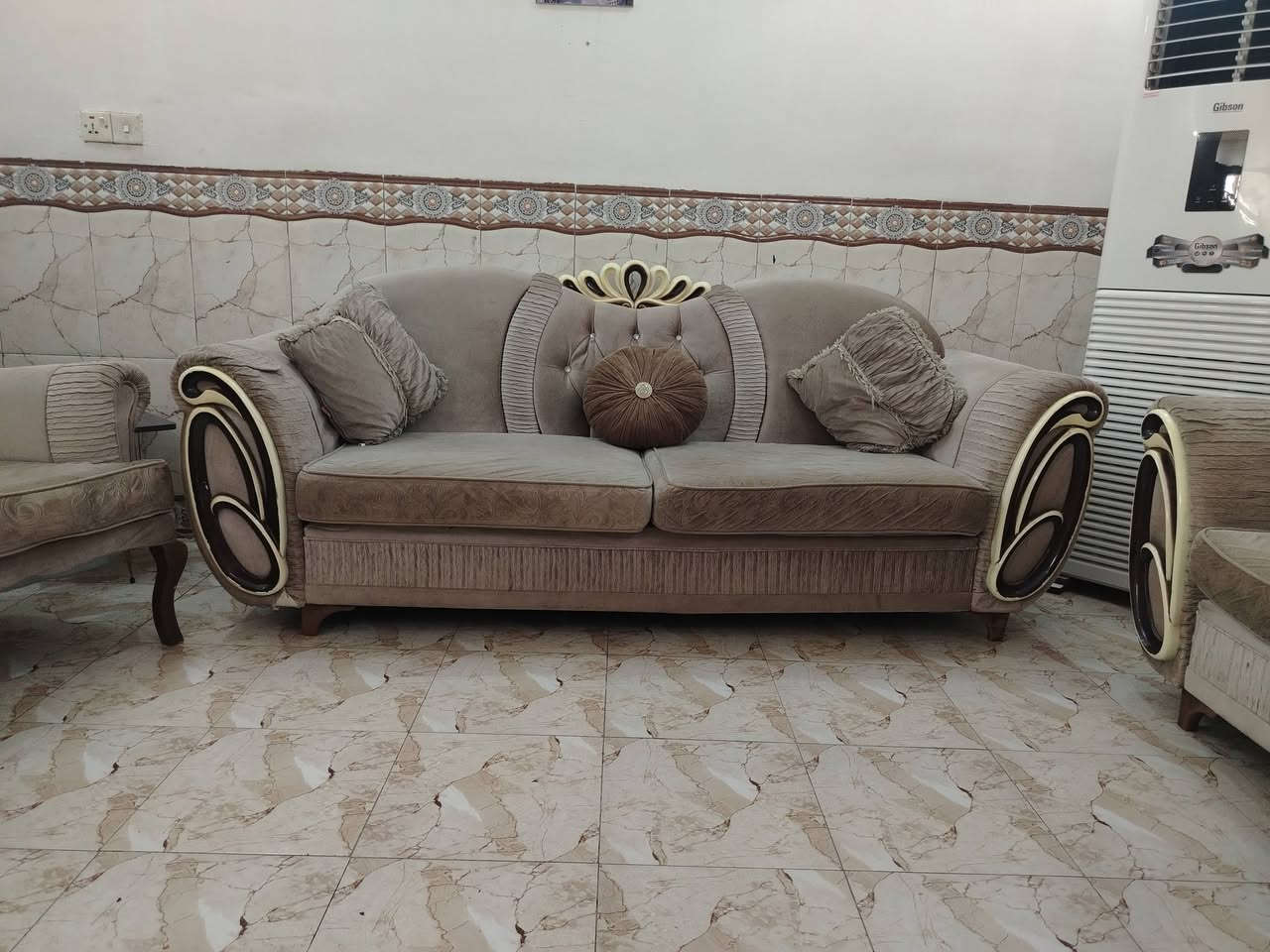 تخم للبيع اخو الجديد السعر 425 بي مجال قليل للاستفسار *********** مسيب
