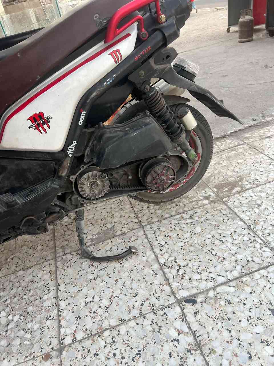 سلام عليكم سكنس جبلي للبيع بيه كلجات رياضي صالنصه رياضي بوري عدل بوشه ٥٨ ونص الدراجه نكره بكل وقت معروضه ب٧٧٥ مكاني بغداد بلشعب ***********
