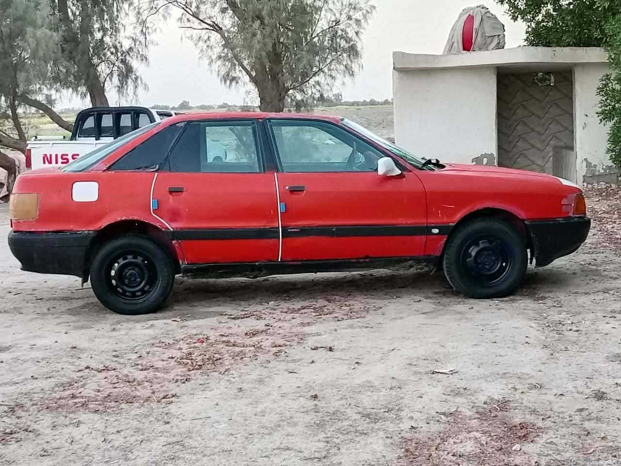سلام عليكم
أودي للبيع موديل 91 عضم كير تماتيك ميكانيكي
رقم نكليزي بسمي مشروع وطني سنويه ل 2030 
 كير محرك شرط تايرات جدد
سياره جاهزه ما ناقصه؛ شي  سعر خاص 
تصال ***********
مكاني السماوه قضاء الخضر

