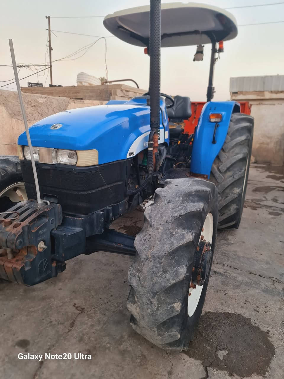 سلام عليكم مكينه نيهولند TD80مكينه جاهزه محرك كير اكسن مكفول مكينه عل فحص تايرات شركه الامامي شويه تعبان المكينه مامشتغله مال بيت تجي تفحص وتشوف النضافه بعينك موديلها،2012 مكانها بغداد ابو غريب *********** سعرها خاص وتددلل
