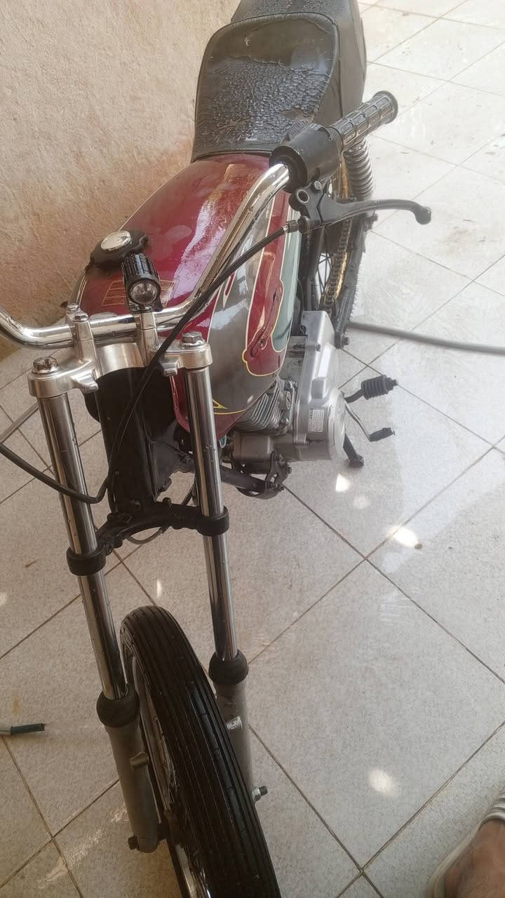 يالله عمي سلام عليكم دراجه خير من الله تشك لكاع كلك لبيع دك هندر وطلع كبل كامله منقصها شي شوفت عينك سعر 375وبيها مجال لشراي يشلع عيوني  لمريضه لا تعلق مكاني حي صناعي ناصريه رقمي لستفسار ***********بخدمت شراي انتصل
