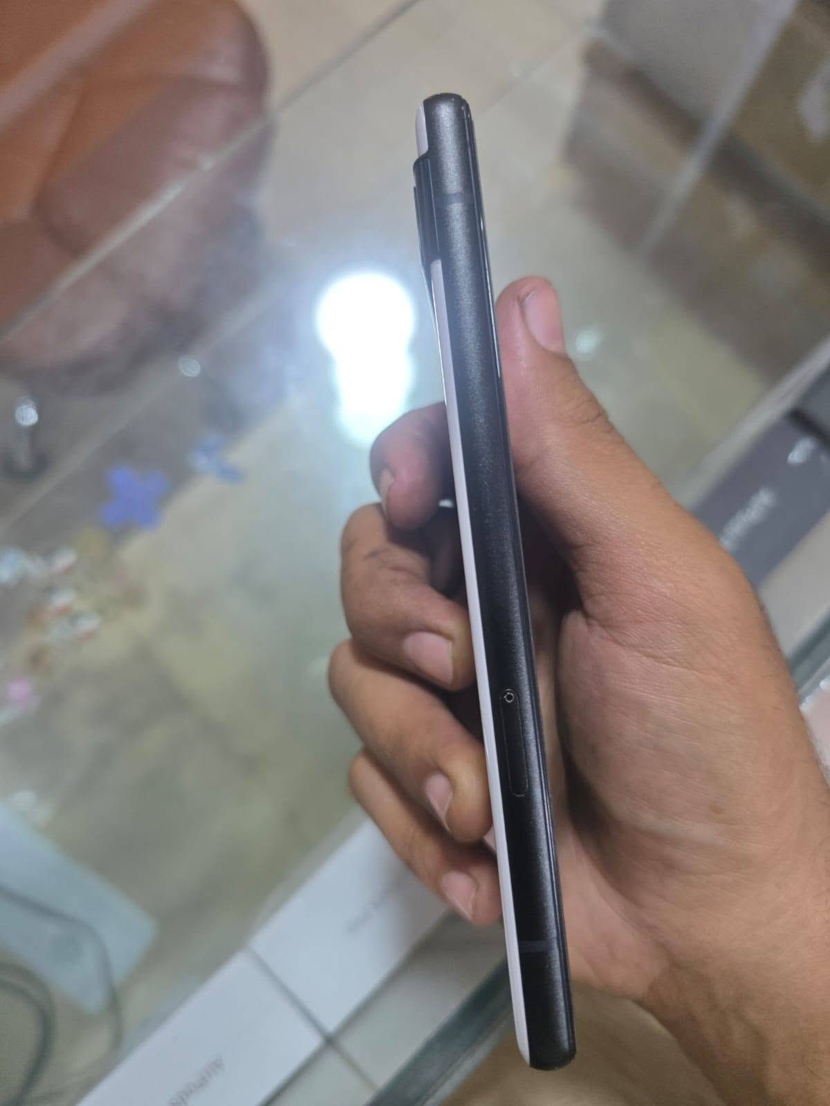 تلفون نوع كوكل بكسل a6ذاكره128   بصمه بالشاشهفول مواصفات غني عن التعريف تلفون نضيف استخدام قليل كامل كلشي مابيه وياه شاحنه 120 واط للبيع فقط بسعر 200 وبيه مجال للشراي مكاني بعقوبه تقاطع القدس  دور الزراعه***********
