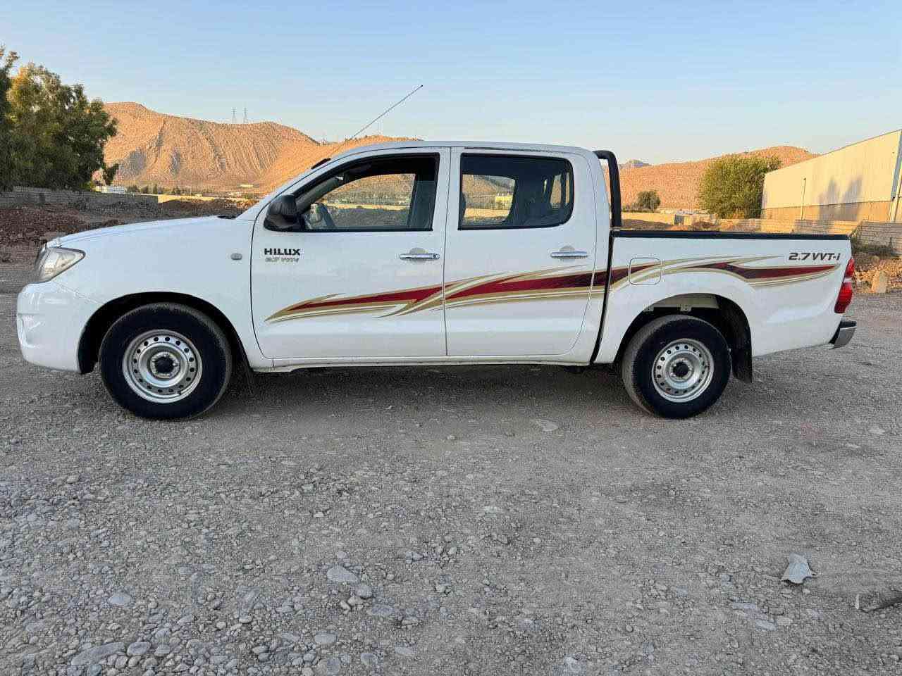 مه رزييه موديل ٢٠١٠ فلاحى پارچه ره ش له سه ر ساغى
سه نه وى تازه يه تاكو ٢٠٣١ هه موگيانى به شه رته
مه كينه ى كراوه ته وه ٣٣٠ هه زار رويشتووه 
بودى بيلاده يه ك په له ى بچوكى بوياغه
سةودا ناكةم تةنها بو فروشتن ئةگةر مشتةرى نى سةرمان مةهيشينه

شوين چوارقورنة      نرخى ١٣٨$ 
***********     ***********
***********     *********** رانية, السليمانية
