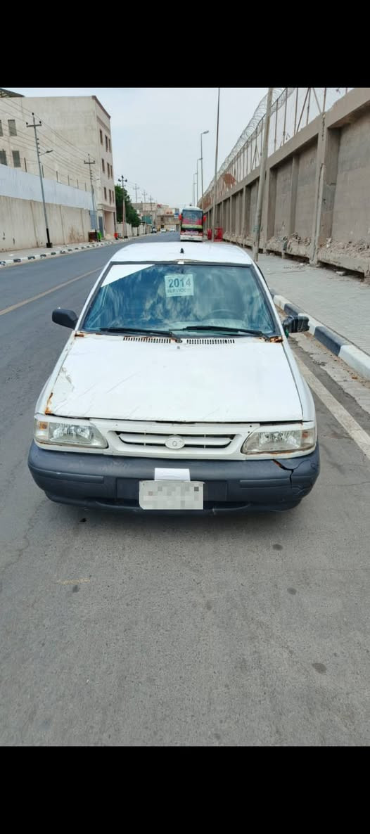 سايبه مديل ٢٠١٤
مكينه وكير جديده
حداديه نص عمر
بيه شوي خياسات
برانكيت مصلح
تحويل ثاني يوم 
ألسعر 18$وبيه مجال
موبايل ***********

نص مكتوب في الصور:
- عبود اخوي
- قبل ٣ دقائق