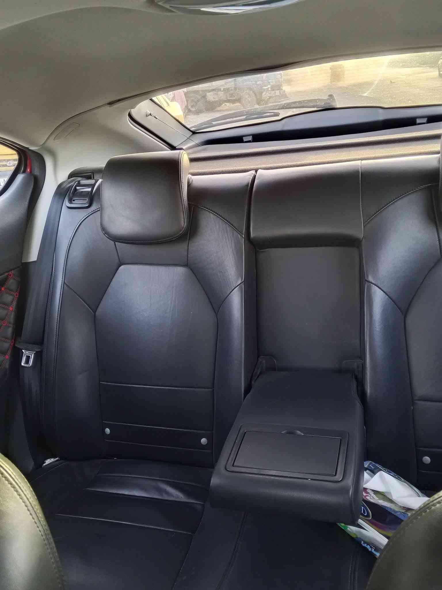 السلام عليكم ، Mg6 2014 برطاني
  فول بصمه
رقم انكليزي بسمي
, كفاله عامه لاضربه ولاصبغ موجود السونار 
 تحكم استيرن شفتات بلستيرن رياضي
  ماشي 60الف
 فتحته سقف
كشنات جلد كهرباء 
محرك 1800تيربو
تبريد قطعتين ثلج
ثلاجه بل جكمجه
رادارات
حساسات أمامي خلفي 
تخم تايرات 
سنويه بسمي
سياره مضمومه  بوضع الشركه كتلوكاتها كلها موجوده
 سياره جديده ابمعنه الكلمه 
بسبب السفر اريد أبيعها 
السعر68وبيها مجال
مكان السيار بغداد 
شهداء البياع شارع المضخة الاول 
***********

