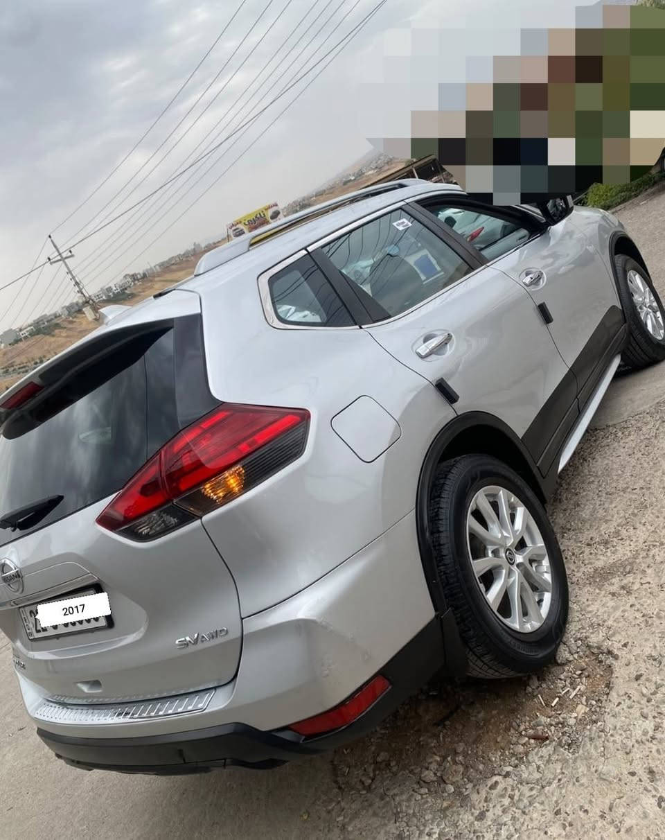 نيسان روج • ٢٠١٧ • ٦٥٠٠٠ ميل