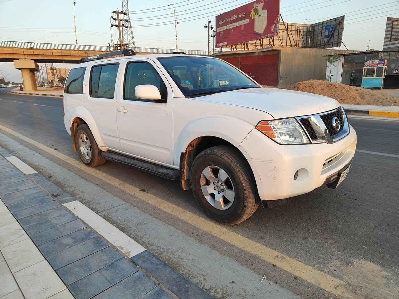 نيسان بافندر • ٢٠٠٨ • رقم بغداد