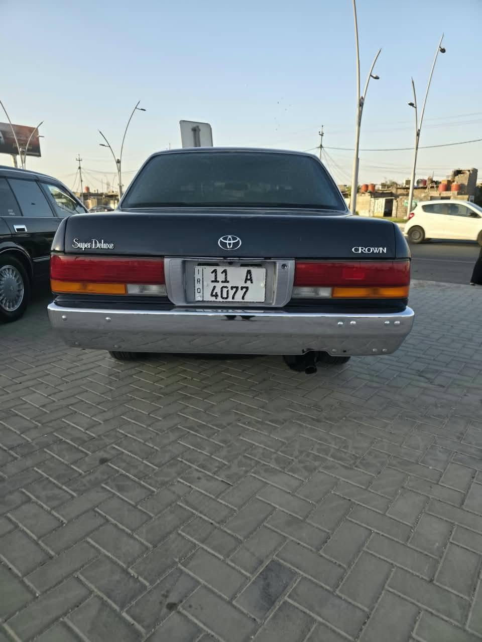 السلام عليكم 
ارنب كصيف ديلوكس لون نيلي 
رقم بغداد مميز انكليزي بسمي سنويه مجددة 2031 هزة جديدة 
سيارة كفاله كص نقل جثه والرسميات 
سيارة جاهزة مكينه كير حداديه تبريد تخم جديد منضومه تبريد جديدة عوازل شغل درجه اولى ضفيرة جديدة من البجم للبكلايت سستم جديد صبغ قمارة وجاملغات فقط 
العنوان البصرة
*********** متوفر واتساب
السعر 80 البصرة, العراق
