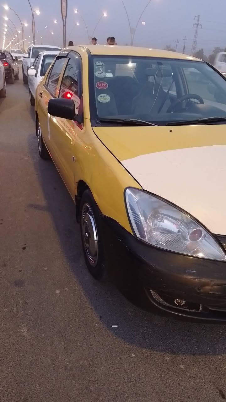 لانسر • ٢٠١٠ • رقم ديالى