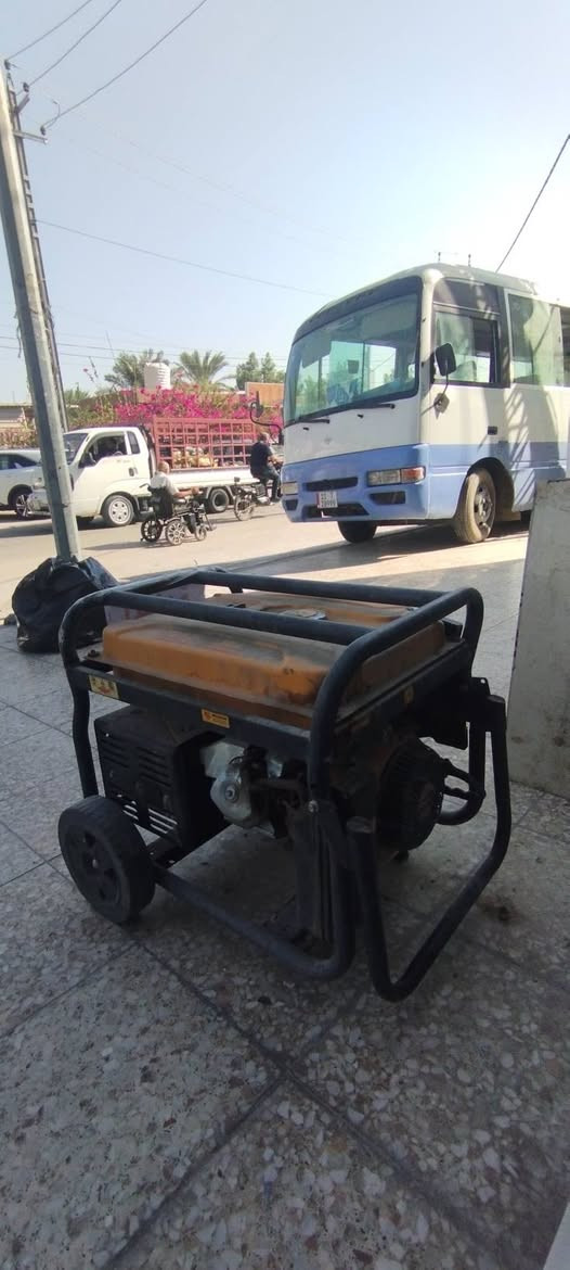5kv 
20 امبير 

سلف هندر سويتچ 
مبدل فقط كارت 
التواصل واتس اب فقط عالرقم 

***********
