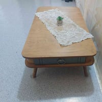 طبلة وسطية • ميز شاشة • نجف