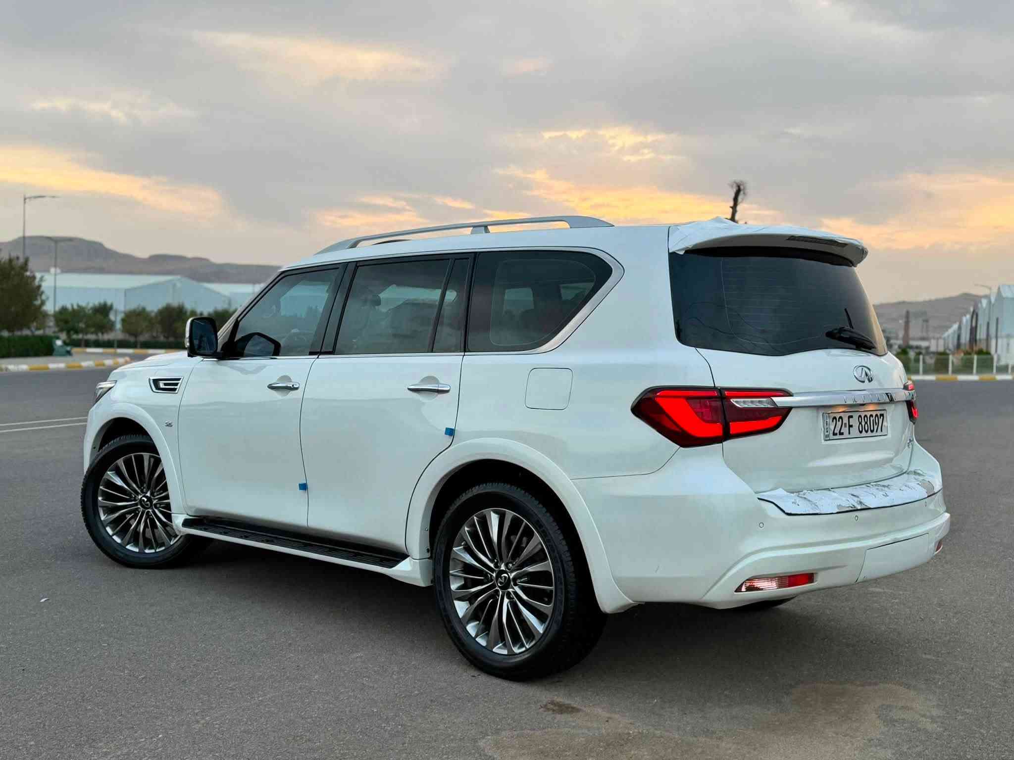 أنفنيتي QX80 • ٢٠١٩ • V8 5.6