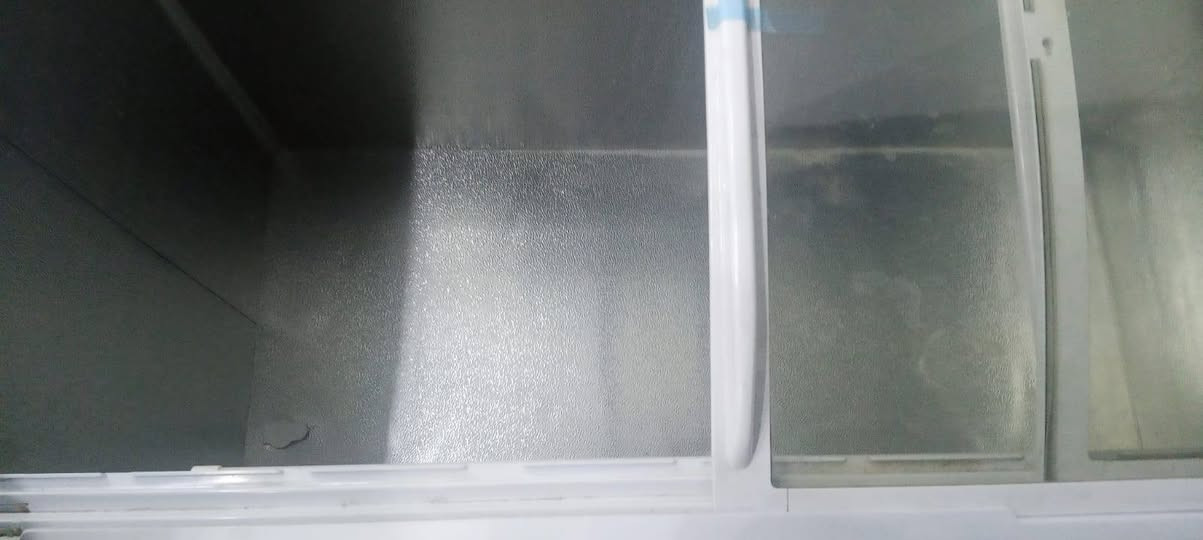 السلام عليكم 
للبيع للبيع 
يوجد برادات  سطحيه عدد ٩
العنوان ميسان 
الاستفسار؛***********
