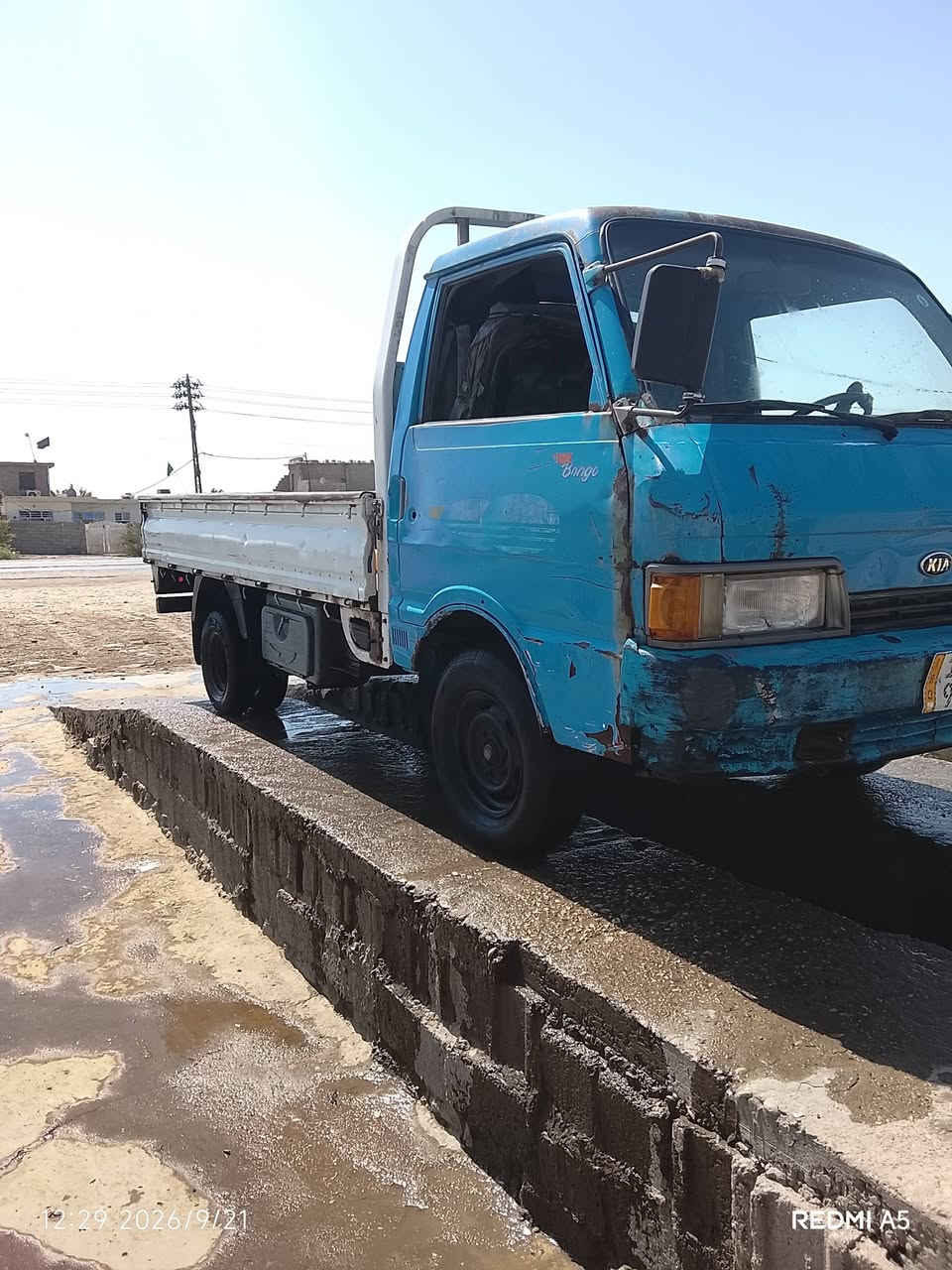 السلام عليكم كيا للبيع موديل 94 سياره جاهزه كل نقص ما بيها ماكينه جديده گير اكسن قماره بلاديه سنويه 31 رقم انجليزي بغداد السعر 35 ورقه  مال 8 جنكال رقم  الهاتف***********

نص مكتوب في الصور:
- 12:27 2026/7/21 REDMI A5
- 12:29 2026/9/21 REDMI A5