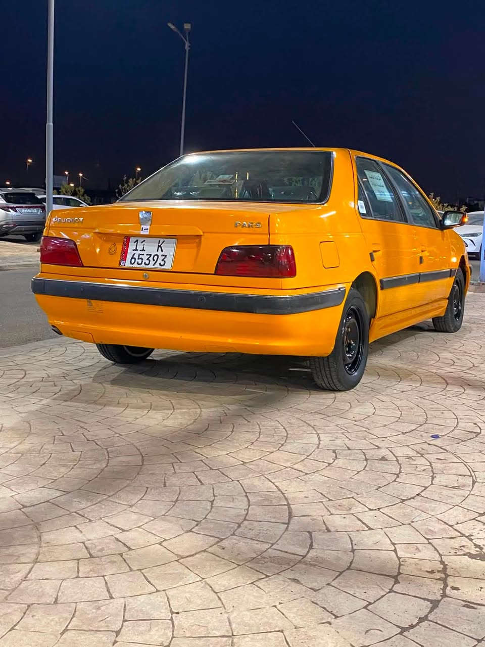 بيجو بارص للبيع 

موديل 2018

مكفوله ماعده الهلالت الخلفيه 

مكينه وكير كله جديد 

تخم تاير جديد 

حدادبه امامي خلفي كله جديد 

منضومه زنون 

دواخل نضيفه 

دشبول عالي شاشه وحساسات 

تبريد ثلج 

مصفره هيئه وغرامات وسنويه 2031 رقم إنكليزي 

سياره جاهز على آخر حبايه 

مكاني بغداد 

الاستفسار ***********
