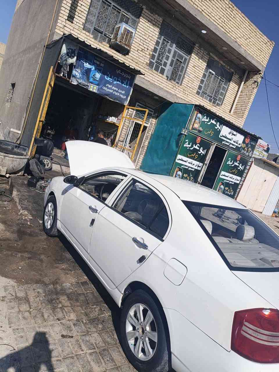 السلام عليكم ليفان 13 للبيع سنوية 2031 هزة قبل شهر مصفرة ولا ربع عليها حادثها جاملغات الامامية وبنيد يعني بجم ما واصلة لا لغد ولا شاصي مكينة گير كفالة  السعر 35 مكاني بغداد الشعلة
***********
