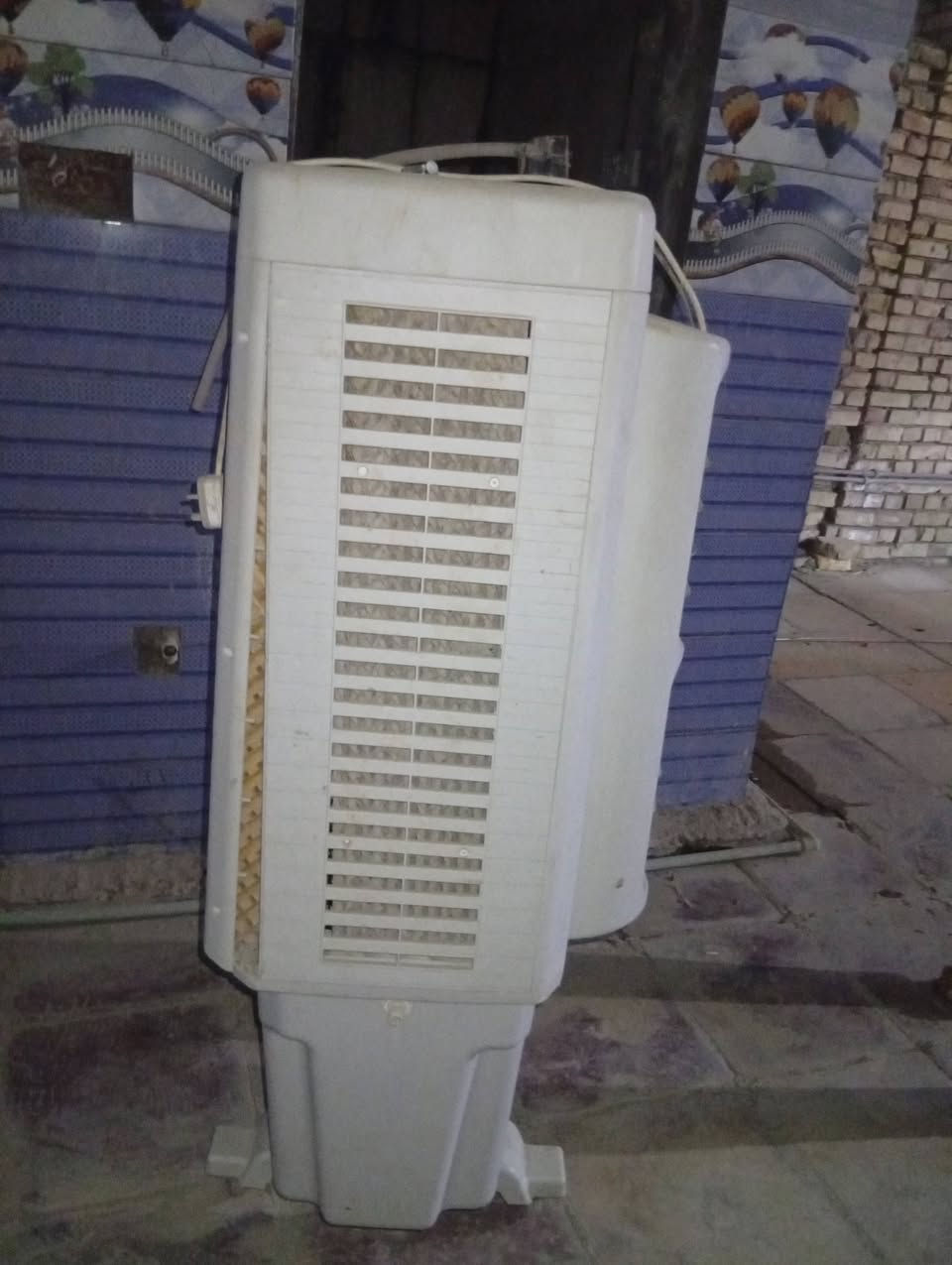 سلام عليكم
غراض للبيع قمريه جينكو الارتفاع7
والعرض 2 ونص تقريبن سعره 175 وبيه مجال
مبرده جديده حجم كبير نظيفه شغاله السعر100
معه مكيف جنرال بس مامصوره مادري شني عطله السعر120 وبيه مجال
المكان الغراف الشراي بخدمته يتصل وبيه خير ويدلل***********
