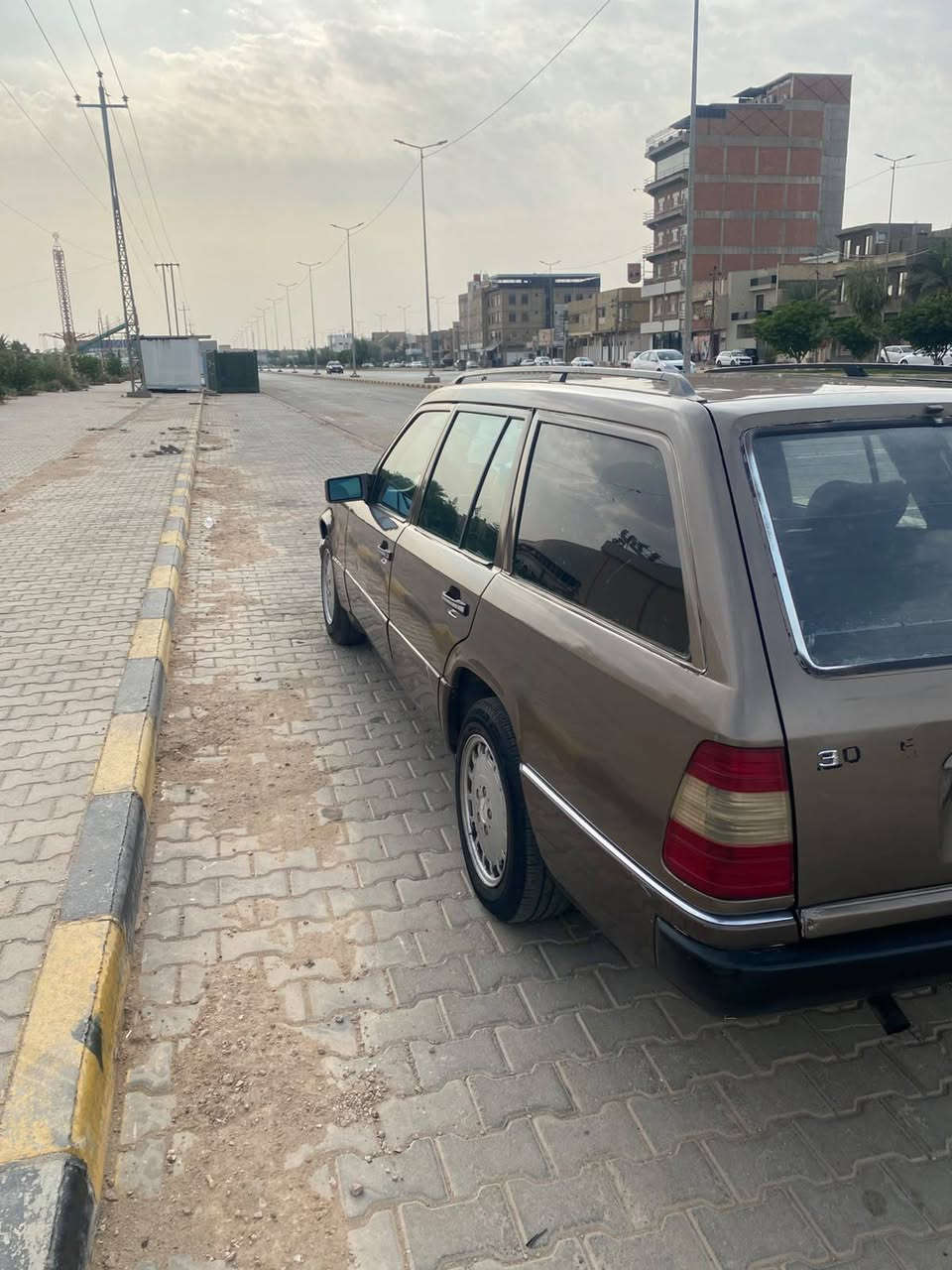 مرسيدس • ١٩٩٠ • مكينة جاهزة