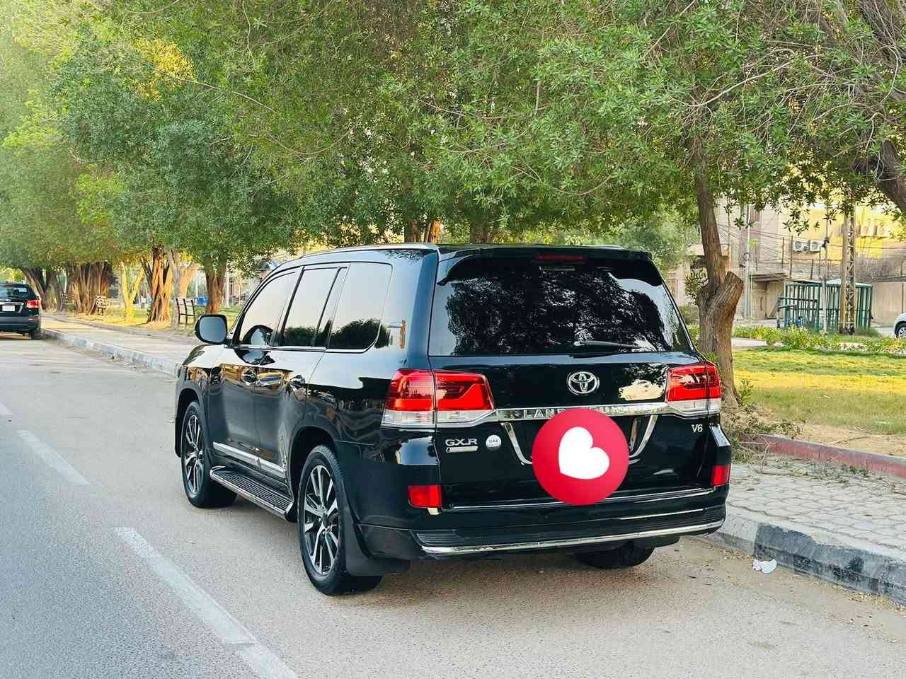 سلام عليكم
لاند كروز مديل 2008 كفاله عامه ماعدا التحديث 
فول مواصفات محرك ٦ سلندر كفاله مكينه كير حداديه وسونار موجود  واحلى من الصور بعد 
سعر 230 وبيها مجال حق جيه رقم بغداد جديد تحويل مباشر 
الرقم ***********
