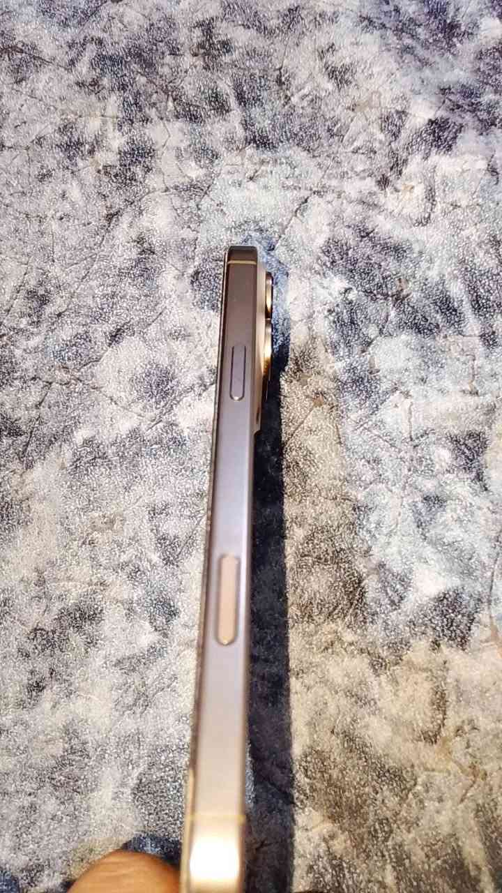 iPhone 16 pro max
بطارية 91‎%‎
دبل شريحة
الجهاز وتر بروف
ما مفتوح بلاد 
اللون صحراوي 
السعة 256GB
الجهاز استخدام شخصي ومحافظ علية
السعر 1350
للاستفسار : ***********
