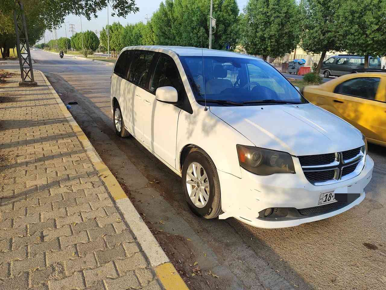 السلام عليكم دوج كرفان للبيع موديل 2018 رقم بابل انكليزي بأسمي تحويل مباشر  حادث جاملغ أيمن وبنيد سونار موجود في المنشور  محرك+كير +لغد+شاصي مكفول ابواب +جنطه ميكانيك جام سته كهرباء سعر 140مكان بابل الاستفسار على رقم ***********

نص مكتوب في الصور:
- مركز السلطاني 4CH
- f السلطاني 4CH فحصنا لا يعرف الحدود
- الحله شارع 80 المؤدي الى كربلاء قرب اسماك الشجيري السلطاني
- *********** ***********
- الاسم: زاهر سليم
- نوع السيارة: كرفان
- رقم السيارة: بابل- 42027
- الموديل: 2018
- تاريخ الفحص: 29\9\2026
- وقت الفحص: 9-م
- ملاحظه: نخلي كامل مسؤوليتنا بعد الفحص وتسليم التقرير الى الزبون
- الجانب الأيمن
- المصد الامامي
- الجانب الأيسر:
- المصد الخلفي
- التقرير النهائي للمركبة
- *المركبة بصورة عامة مستعملة وتوجد رصعات وخدوش وكدمات اثر الاستعمال*
- تبديل+ صبغ+ بارد+ تكحيل
- تم فتح الجملغ الامامي الجانب الايسر
- توجد رصعات في التناره المركبه دبل كود
- المصد الامامي صبغ +يوجد صبغ في المصد الخلفي
- لم يتم فحص براغي الابواب بسبب تراكم الزيوت و الاتربه
- ضرر في الداخل الامامي
- كيس الكير مفتوح + المحرك سليم
- خدوش صبغ تبديل بارد