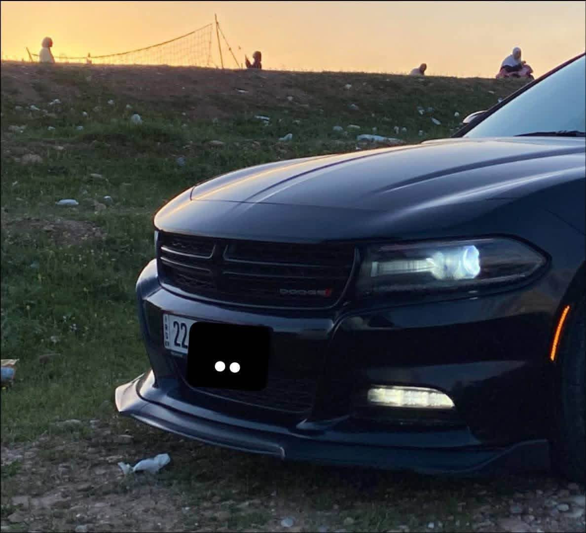 السلام عليكم 
جارجر 2015 sxt
ماشية 149 مال بيت السيارة ما مشتغلة خط ابد
فول مواصفات بدون فتحة 
شاشة جبيرة 
تحكمات كاملة 
بصمة تشغيل وابواب 2 وصندوق
تشغيل عن بعد 
مقعد السايق كهرباء 
لايتات زنون 
ويلكب نجمة خسفة قوية 
سكوبات 
مري باتمان 
سبايدر صندوق وسبايدر جام خلفي مع لحية امامية شكل الجديد ومطريات
داخل مغلف كاربون فايبر 
دفيوز خلفي مشيف وحلوك كزوزات 
رقم اربيل جديد باسمي سنوية وهزة كله جديد الى 2031
مكينتها وكيرها اصليات وشرط 3600 V6
السيارة دخلت للعراق كلين تايتل بالعراق طخها ماطور بين الجاملغ الخلفي والباب ضرر بسيط موجود سونارها بدون ايربكات ولا دواخل
مكان السيارة موصل 
استفسار خاص واتساب هم موجود 
السعر (( 188 ))بيها مجال ترهم مراوس حسب القناعة
*********** موصل, نينوى
