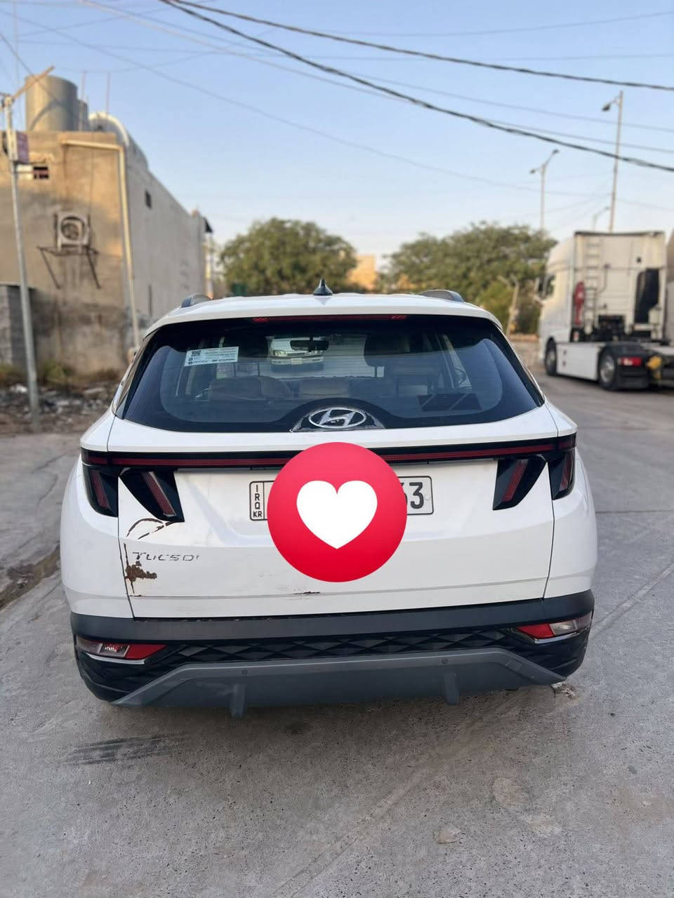 توكسان موديل 2023 سيارة نضيفة و مامتعوبة مالت بيت بيها فقط مكانين بارد سنوية ورقم جاهزات و ب اسمنة شرط تحويل سيارة مالت بيت و نضيفة سعرة 175 مكاني كركوك ‏‪***********‬‏
