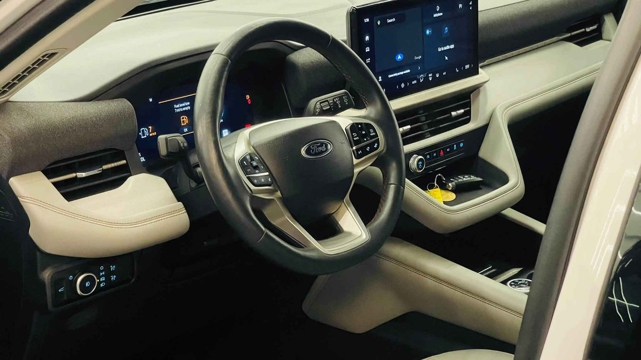 ا 🔥 Ford Explorer Active | 2025 🔥

🤍 لون أبيض، حالة جداً نظيفة وجميلة

🚘 ماشية 24,000 ميل
📸 كاميرا أمامية وخلفية
✨ داخلية نظيفة وعصرية
🔹 صبغ فقط قطعتين
🔹 بابين بيهم ضربة، والضرر خفيف جداً

💰 السعر: $29,300بها مجال

📍 المكان: أربيل
📞 ***********

🔥 للمزيد من المعلومات والفيديو، تواصل معنا
•••••

🔥 Ford Explorer Active | 2025 🔥

🤍 ڕەنگی سپی، دۆخی زۆر جوان و پاک

🚘 24,000 مایل ڕۆیشتووە
📸 کەمێرای پێش و پشتەوە
✨ ناوەوەی پاک و مۆدێرن
🔹 سەبغی تەنها 2 پارچە
🔹 2 دەرگا لێدانی هەیە، بەڵام دەحمەکەی زۆر خەفیفە

💰 نرخ: $29,300 مجال

📍 هەولێر
📞 ***********

🔥 بۆ زانیاری و ڤیدیۆی زیاتر پەیوەندی بکە
