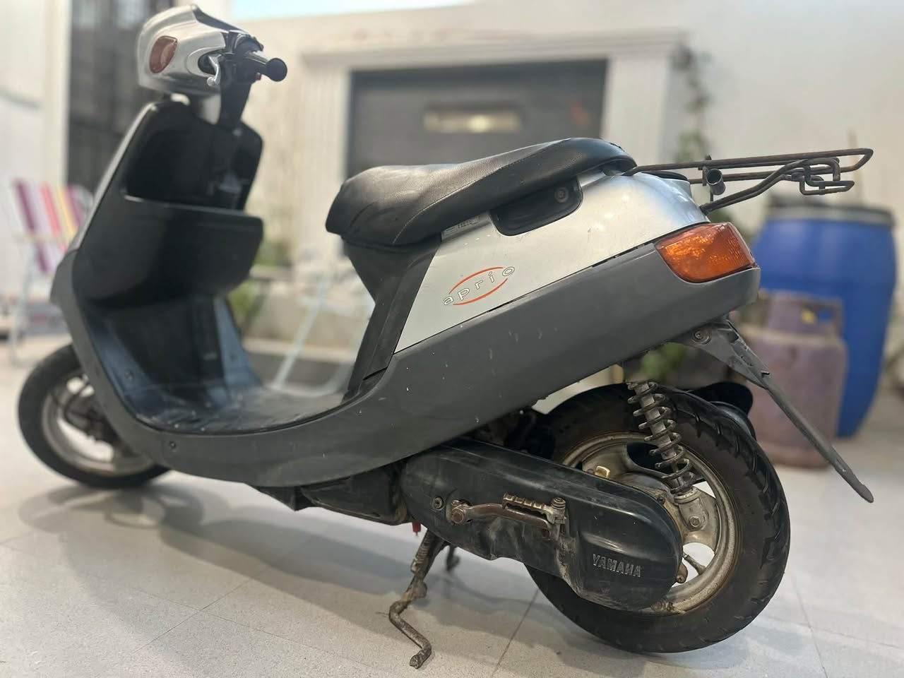 سلام عليكم / دراجة للبيع 

الماركة/النوع: Yamaha Aprio2003
• اللون: فضي
• الحالة: مستعملة ونظيفة 
• المميزات: اقتصادية جداً 
• السعر: [400الف دينار وبيها مجال ]
• المكان : [كربلاء حي الغدير قرب طوارئ العلوية ]
• رقم التواصل: ‭ ‭[***********‬]
• الملاحظات: [فقط كيج السرعة لا يعمل]
او على هذا الرقم ***********

