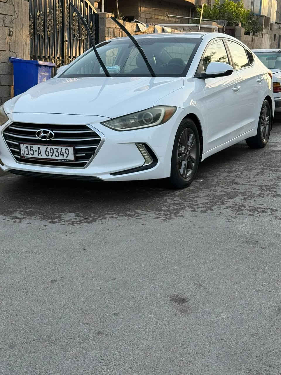 الانتره ٢٠١٧ صبغ عام بيه ضربه الجاملغ الامامي بدون دواخل السياره كير محرك حداديه كفاله مكان السياره فلوجه السعر ١٢٠ مجال قليل الرقم ***********

