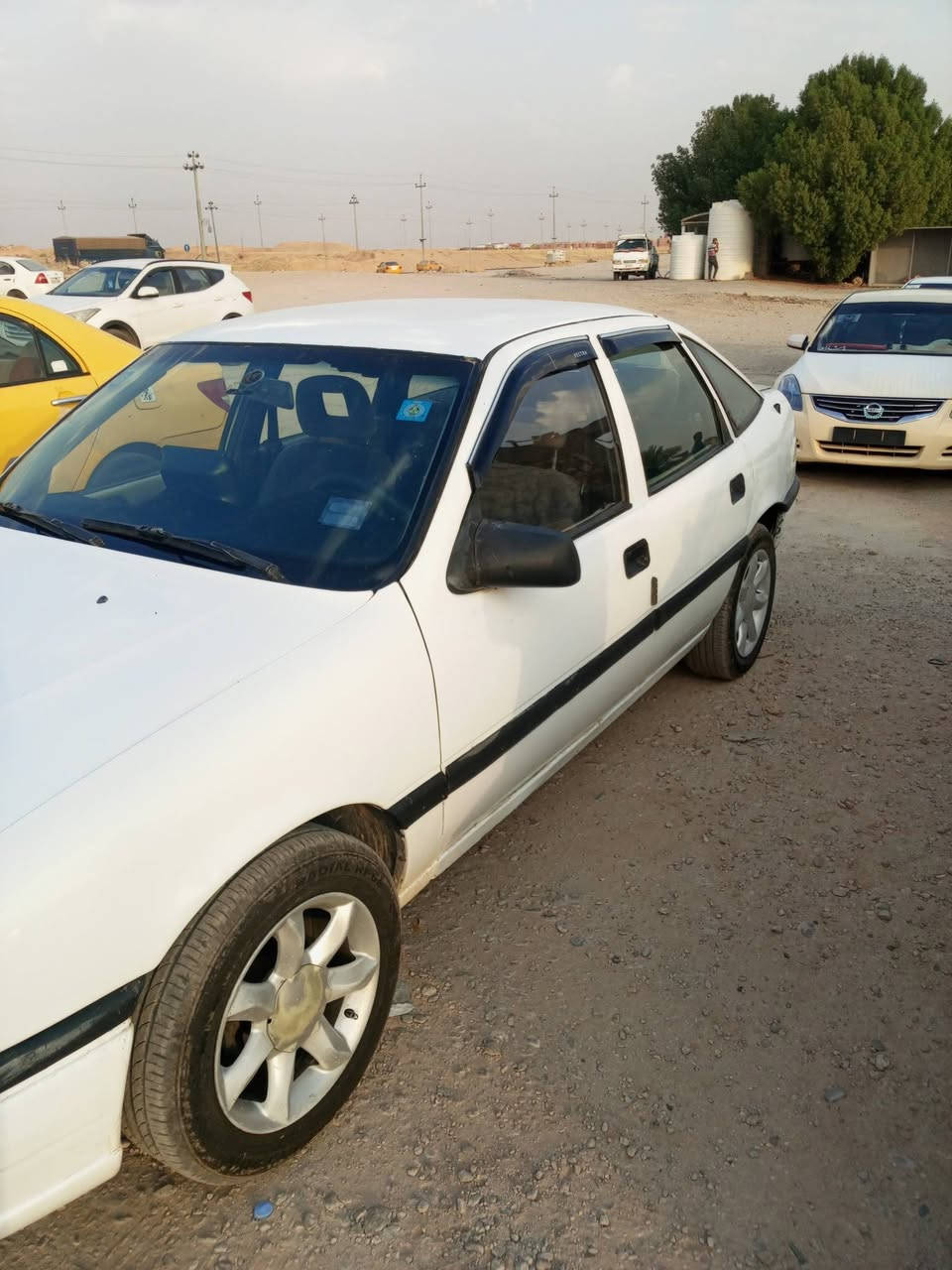سلام عليكم اوبل فيكترا موديل 1991 حجم 18 رقم كركوك سنويه ورقم جديد سياره حلوه وكاعده تخم تأيرات جدد صدر جديد معمره شرط التحويل أو وكاله سعره 37 وبي مجال بسيط الشراي يتصل على الرقم *********** مكان السياره خانقين
