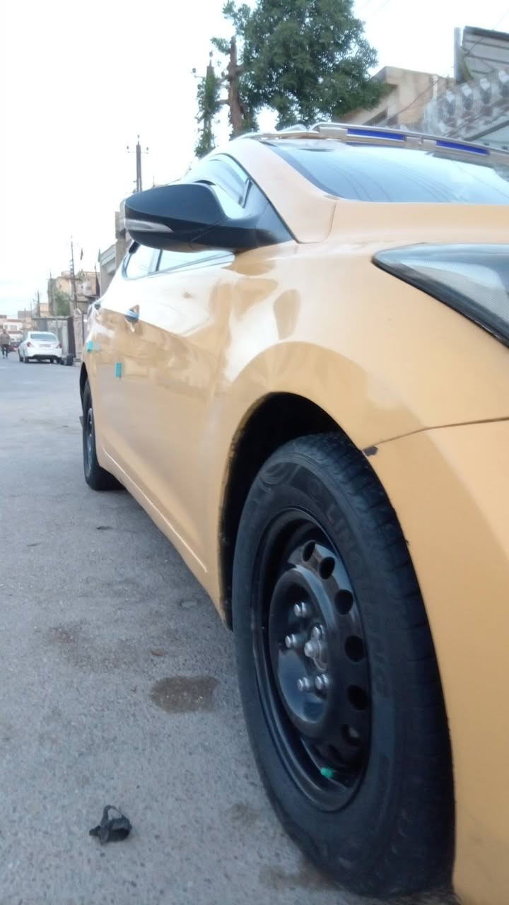 الانتره • ٢٠١٢ • حادث خلفي
