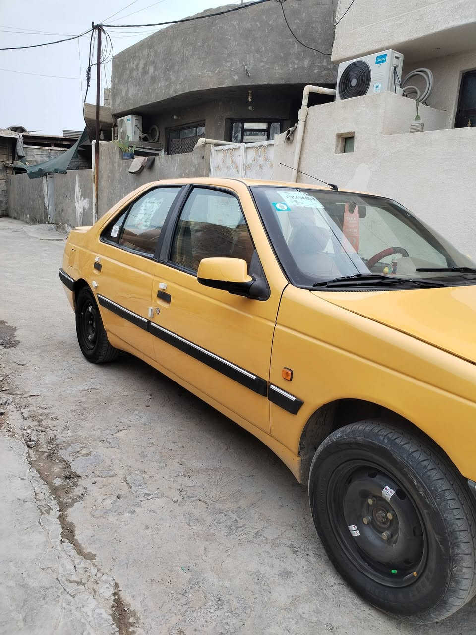 بيجو لميس • ٢٠١٦ • التاجي